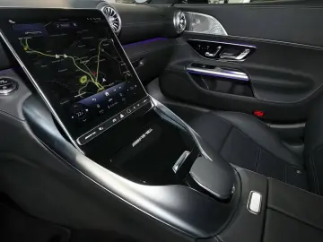 Mercedes-Benz AMG GT 43 HUD 360