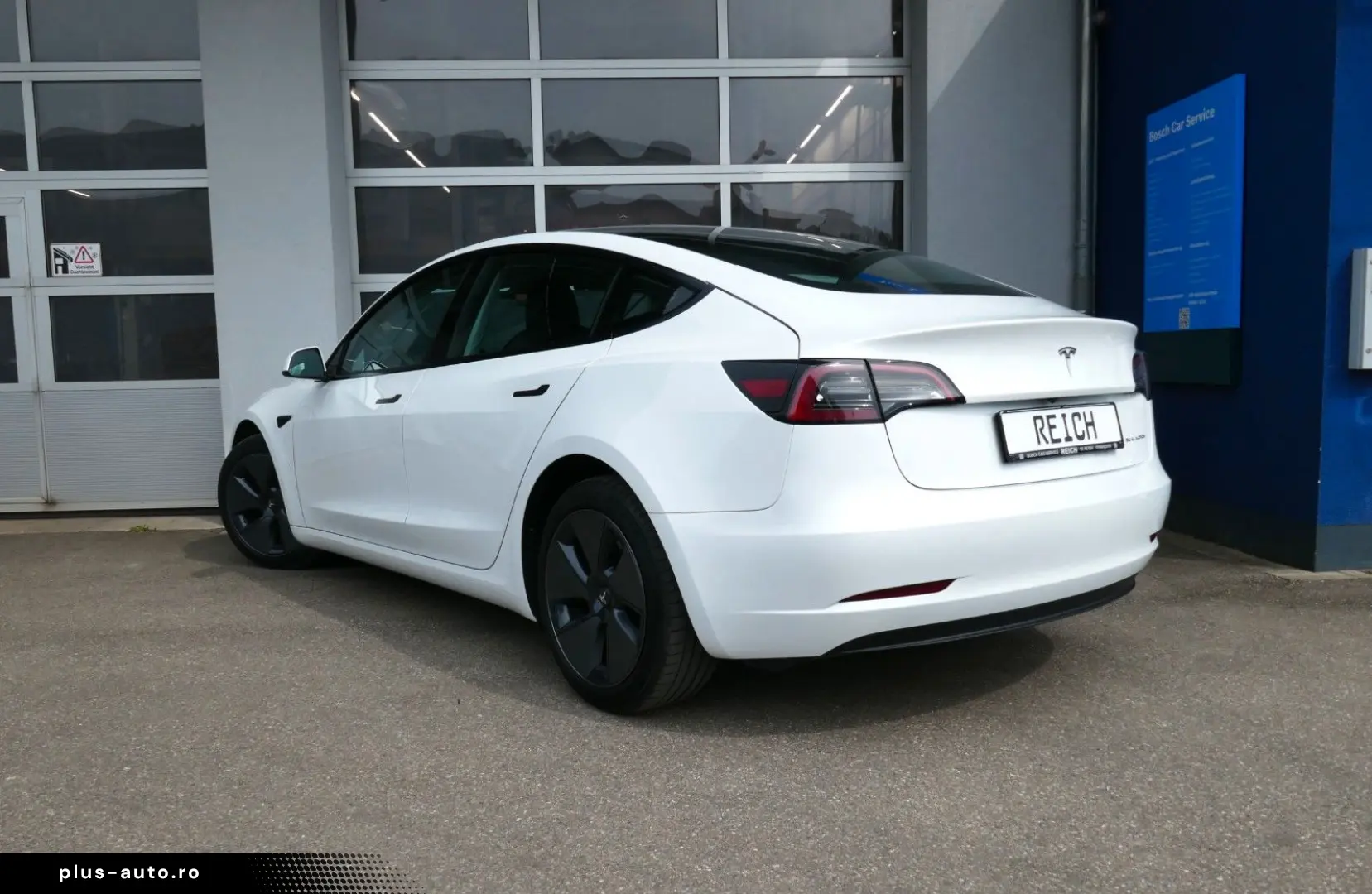 TESLA Model 3 Langstreckenbatt. Allradantrieb 93% SOH