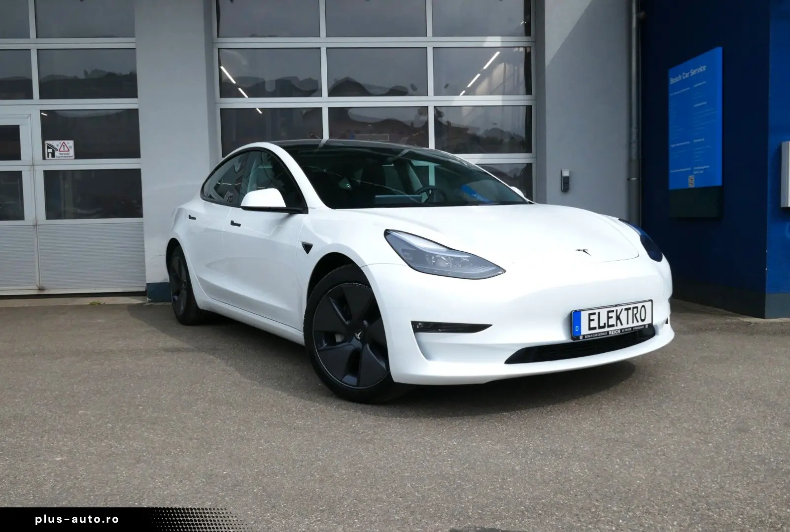 TESLA Model 3 Langstreckenbatt. Allradantrieb 93% SOH
