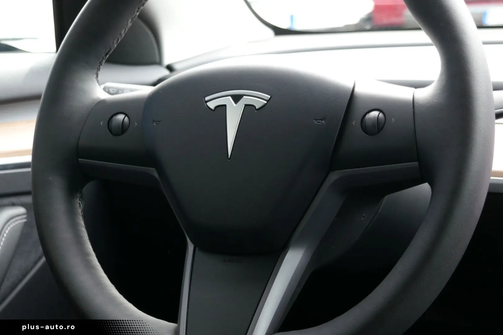 TESLA Model 3 Langstreckenbatt. Allradantrieb 93% SOH