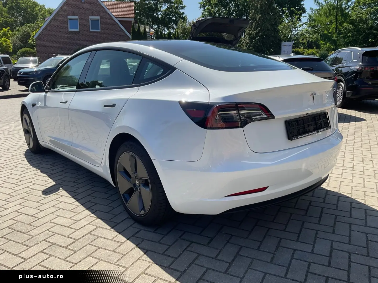 TESLA Model 3 Navi Kamera Panorama Leder