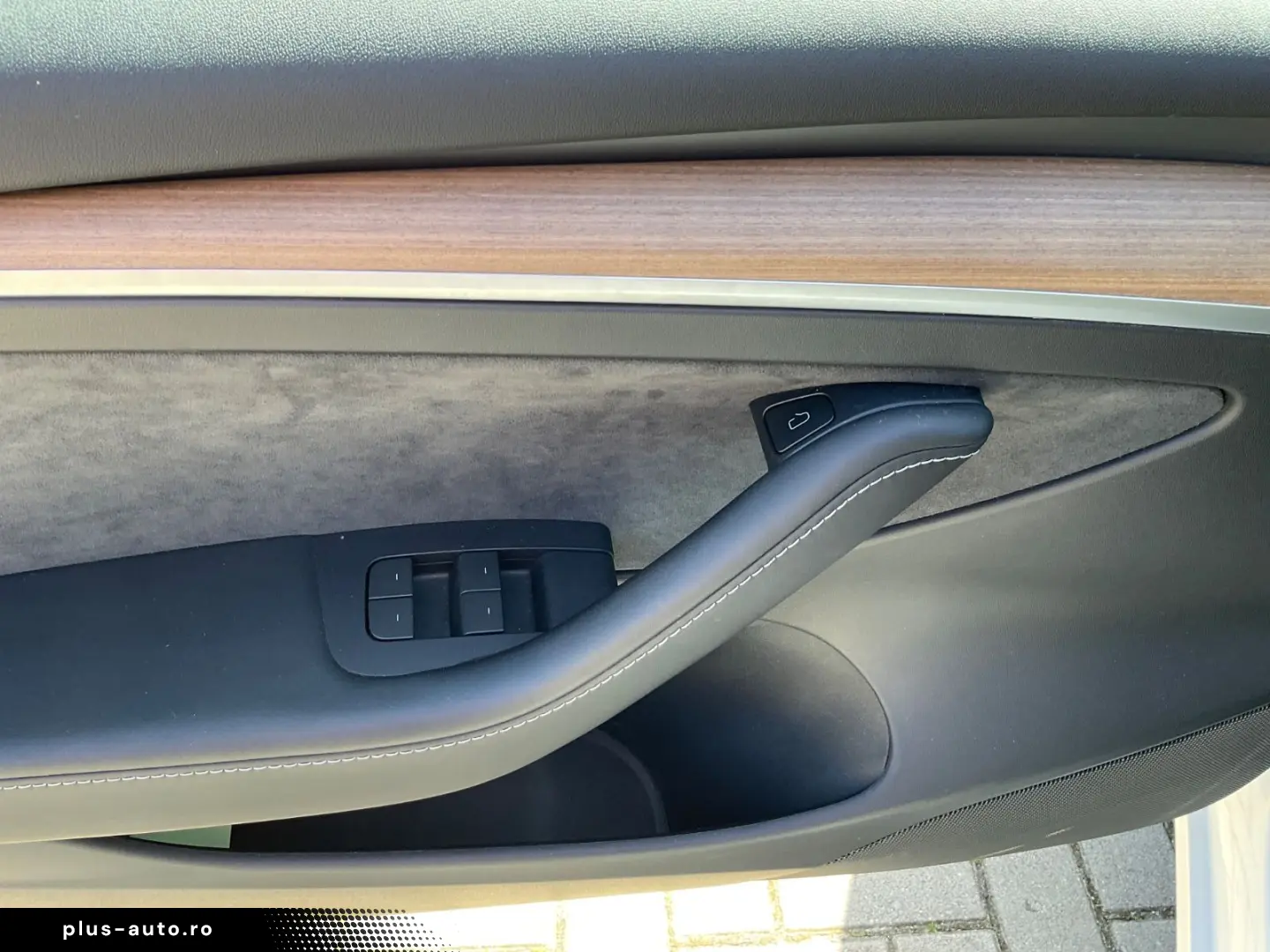 TESLA Model 3 Navi Kamera Panorama Leder