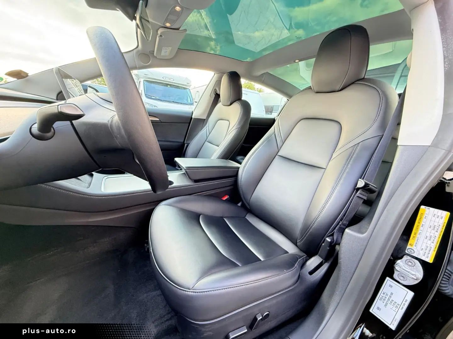 TESLA Model 3 SR AMD
