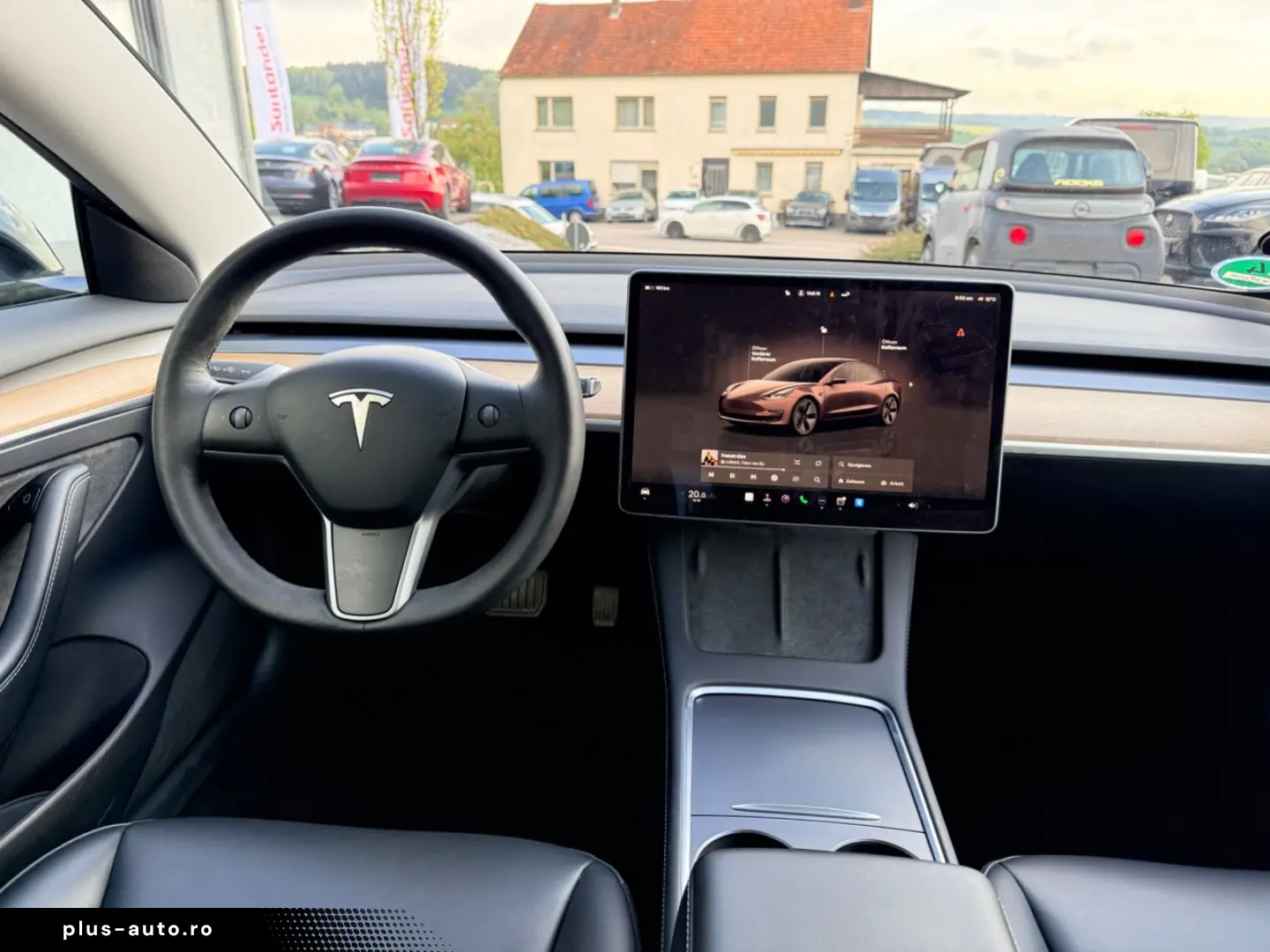 TESLA Model 3 SR AMD