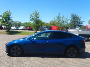 TESLA Model 3 Long Range Dual AWD Pano ACC Navi
