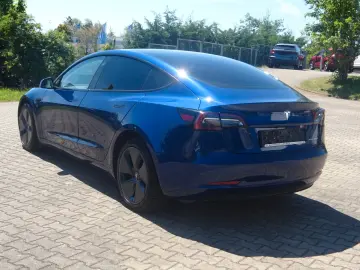 TESLA Model 3 Long Range Dual AWD Pano ACC Navi
