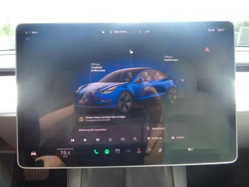 TESLA Model 3 Long Range Dual AWD Pano ACC Navi