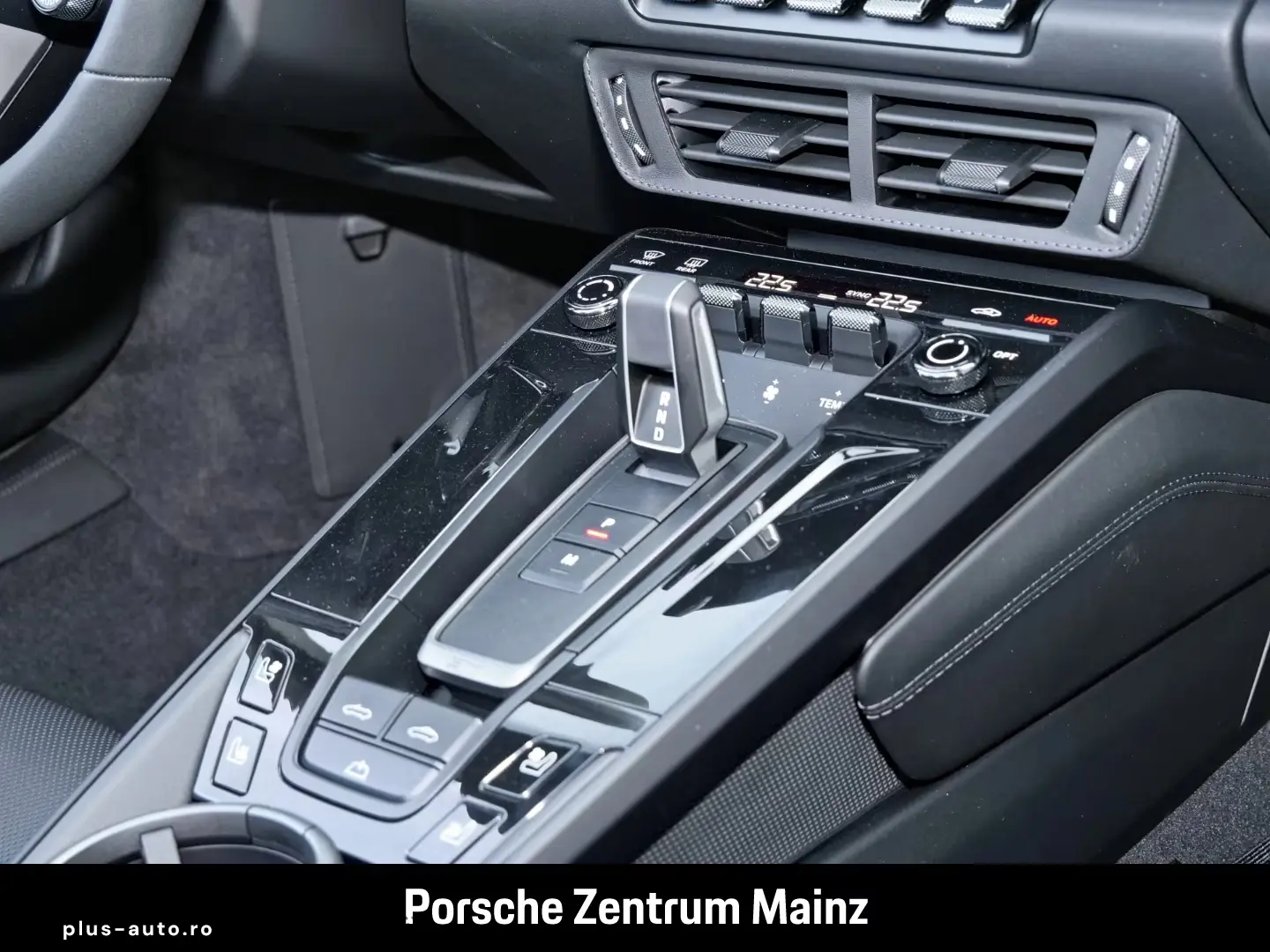 Porsche 992 911 Spirit 70 Clubleder Liftsystem-VA BOSE