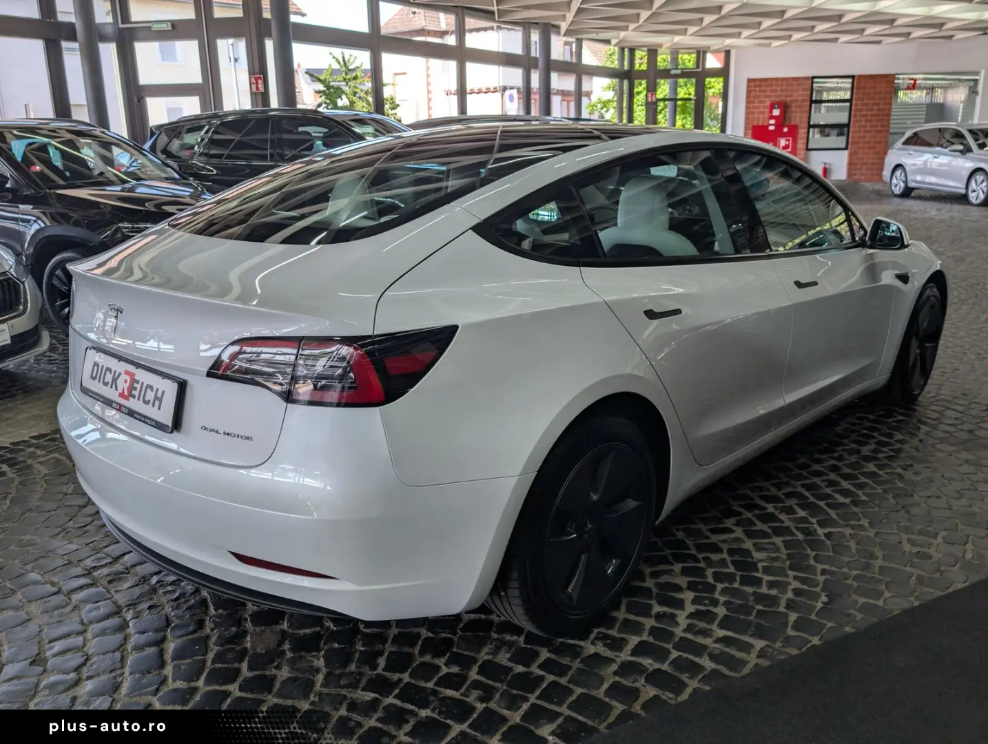 TESLA Model 3 Long Range Dual AWD 360  AMD PANO SOH94%