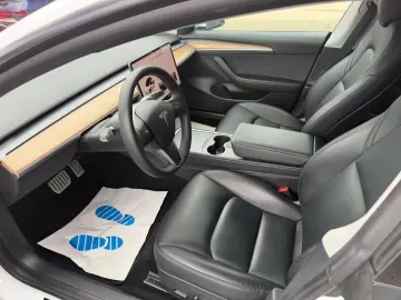 TESLA Model 3 Performance Dual AWD 513PS