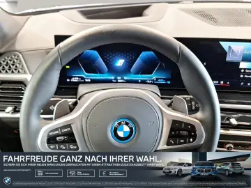 BMW X5 xDrive50e M Sport AHK Harman K Kamera LED