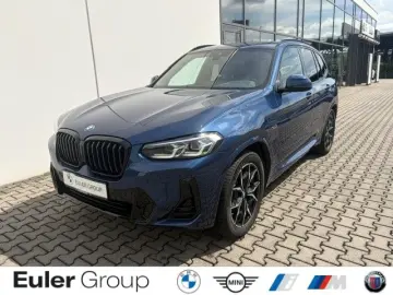 BMW X3 xDrive 30e M-Sport LkHz AHK PANO Parkass