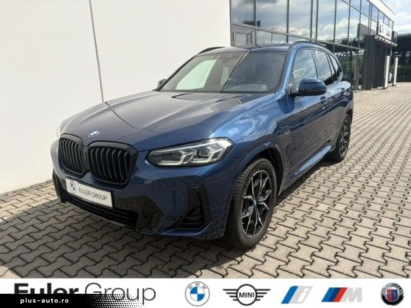BMW X3 xDrive 30e M-Sport LkHz AHK PANO Parkass