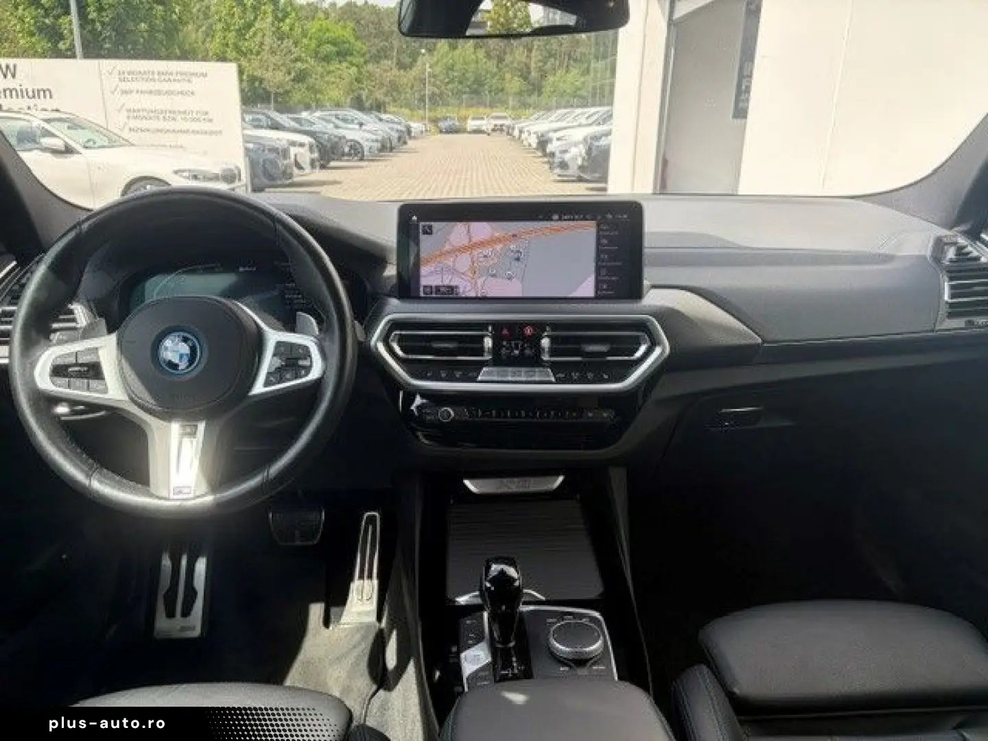 BMW X3 xDrive 30e M-Sport LkHz AHK PANO Parkass