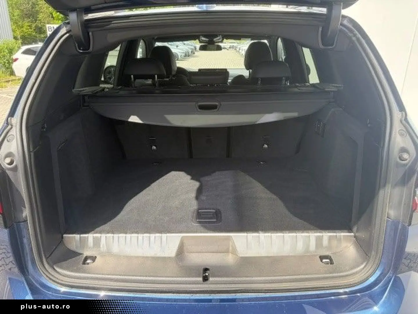 BMW X3 xDrive 30e M-Sport LkHz AHK PANO Parkass