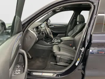 BMW X3 xDrive30e M Sportpaket AHK Panoramadach etc.