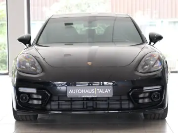 PORSCHE Panamera Turbo S Burmester Pano 360 ACC Soft