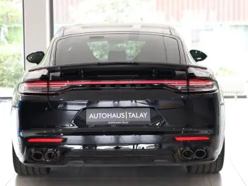 PORSCHE Panamera Turbo S Burmester Pano 360 ACC Soft