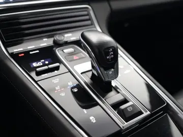 PORSCHE Panamera Turbo S Burmester Pano 360 ACC Soft