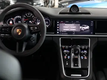 PORSCHE Panamera Turbo S Burmester Pano 360 ACC Soft