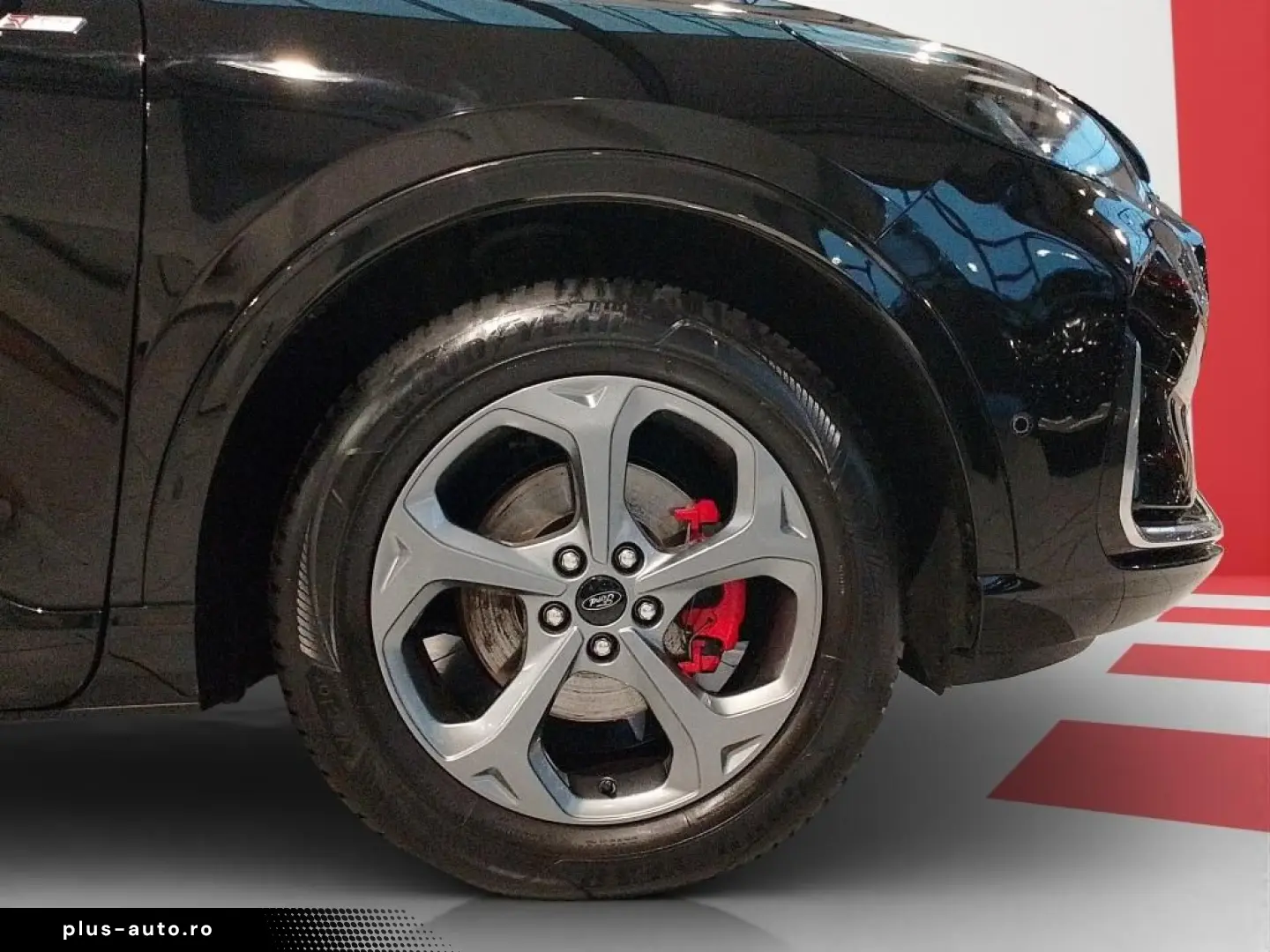 FORD KUGA 1.5 ST-LINE X PANO SHZ