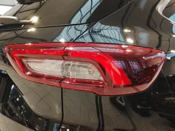 FORD KUGA 1.5 ST-LINE X PANO SHZ