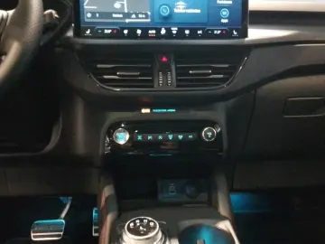 FORD KUGA 1.5 ST-LINE X PANO SHZ