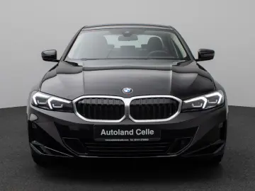 BMW 318i Kamera Widscreen DAB Alarm Sportlenkrad LED