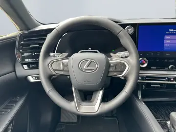 Lexus RX 450h   2.5 l E-CVT  4x4 Plug-in 5-Door F SPO