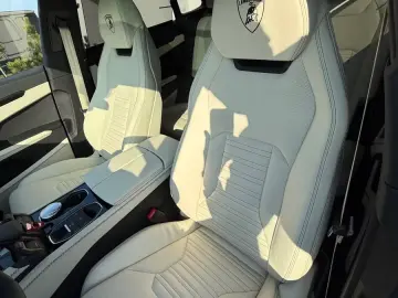 Lamborghini Urus 4.0 V8 PHEV SE