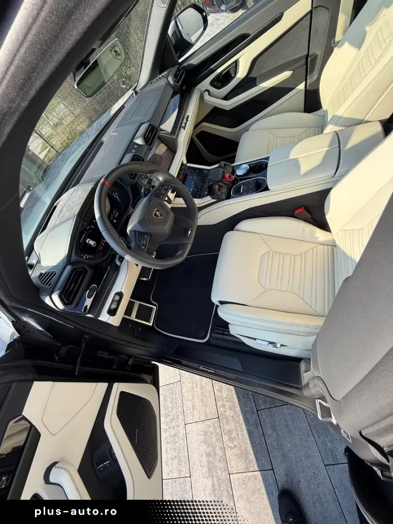 Lamborghini Urus 4.0 V8 PHEV SE