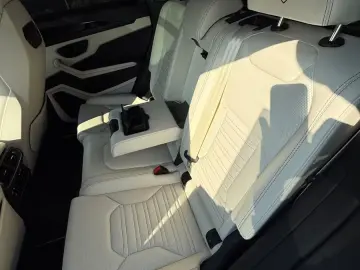 Lamborghini Urus 4.0 V8 PHEV SE