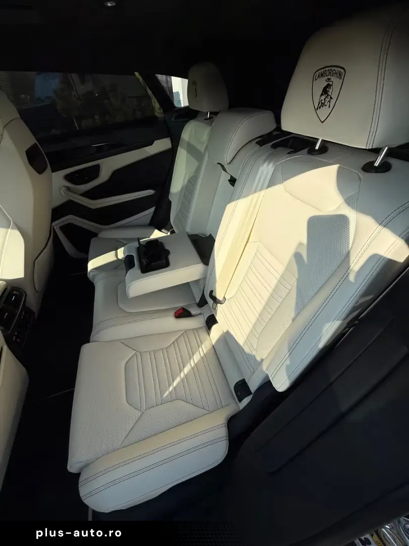 Lamborghini Urus 4.0 V8 PHEV SE