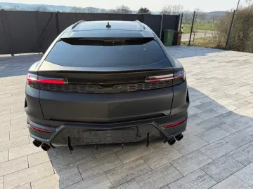 Lamborghini Urus 4.0 V8 PHEV SE