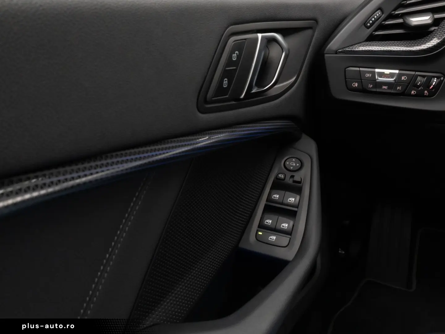 BMW 1 Series 2023 — imagine 34