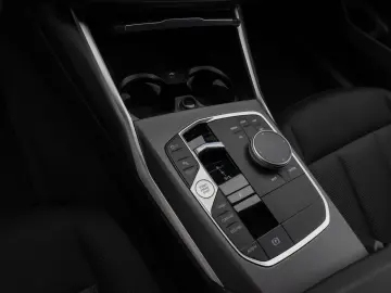 BMW 318i Widscreen DAB Alarm Kamera CockpitPlus
