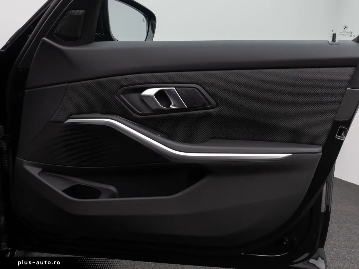 BMW 3 Series 2025 — imagine 34