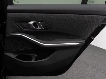 BMW 318i Widscreen DAB Alarm Kamera CockpitPlus