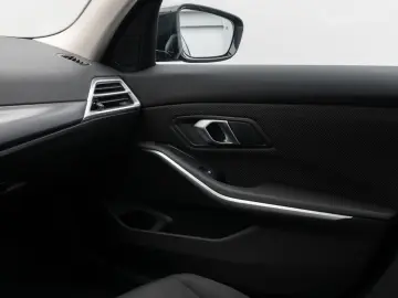 BMW 318i Widscreen DAB Alarm Kamera CockpitPlus