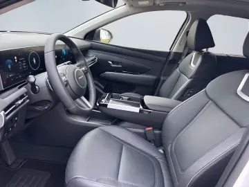 HYUNDAI Tucson Prime 1.6 T-GDi Panorama Navi Leder digit