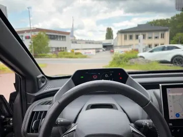 TOYOTA bZ4X AWD   Comfort   Technik Paket Panoramadach