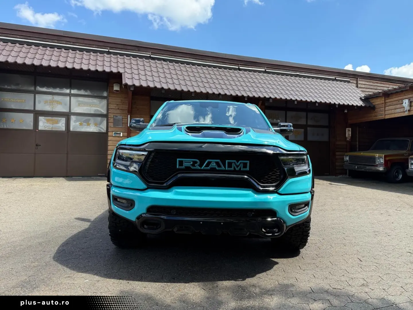 DODGE TRX KIT 12 RADIO OFFROAD 4X4 AHK NAVI LED BÜGEL