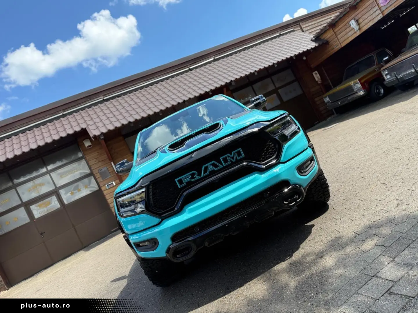 DODGE TRX KIT 12 RADIO OFFROAD 4X4 AHK NAVI LED BÜGEL
