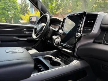 DODGE TRX KIT 12 RADIO OFFROAD 4X4 AHK NAVI LED BÜGEL