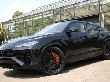 Lamborghini Urus 4.0 V8 PHEV SE 23 ZOLL PANO B&O MOD26