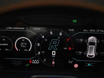 Lamborghini Urus 4.0 V8 PHEV SE 23 ZOLL PANO B&O MOD26