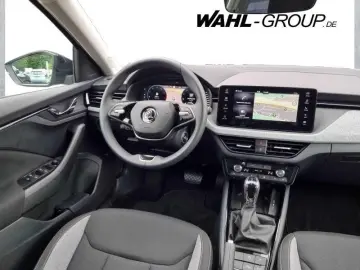 SKODA Scala 1 0 TSI 115 DSG Selection  NAVI  RFK  LED