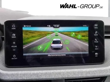 SKODA Scala 1 0 TSI 115 DSG Selection  NAVI  RFK  LED