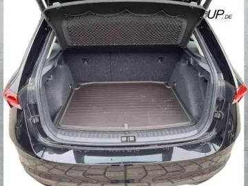 SKODA Scala 1 0 TSI 115 DSG Selection  NAVI  RFK  LED