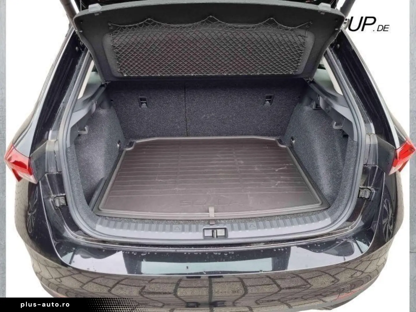 SKODA Scala 1 0 TSI 115 DSG Selection  NAVI  RFK  LED